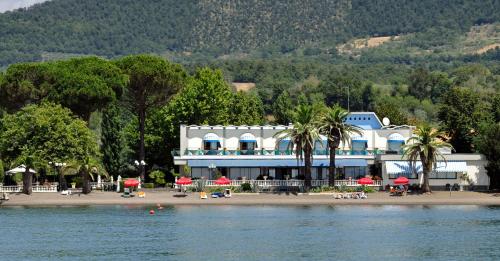 Hotel Lido - Beach and Palace - Bolsena