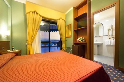 Hotel Lido - Beach and Palace