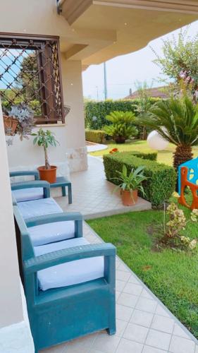 Villa Francesco Vacation Home in Монтезаркьо
