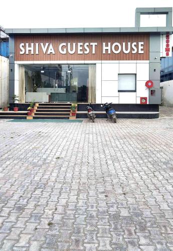 Shiva Guest House