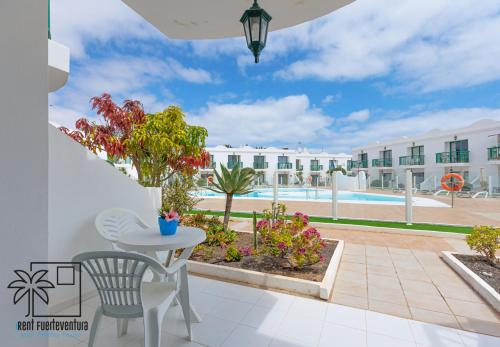 Samba del Sol Pool View by iRent Fuerteventura 1