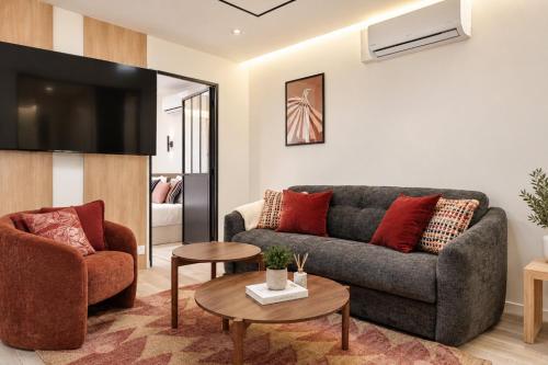 TheBlueStay 366 - Beautiful AC Apartment in Paris