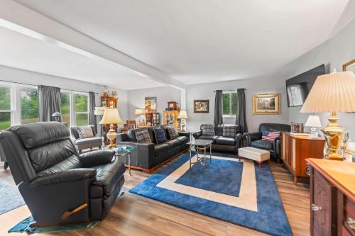3BR 2BA Sleeps 6 Peaceful Country Retreat