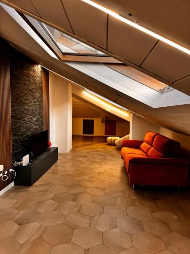 Dueffe Neapolis Heritage