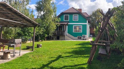 Laste mänguväljak, Riverside Stay at Stary Rynek - billiards, foosball and arcade games in Goniadz