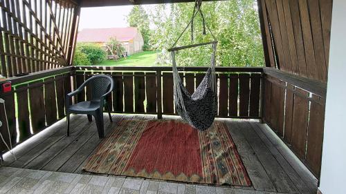 Sissepääs, Riverside Stay at Stary Rynek - billiards, foosball and arcade games in Goniadz