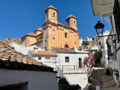 Apartamento de Bea y Dan en El Llanete, Alpandeire in Alpandeire