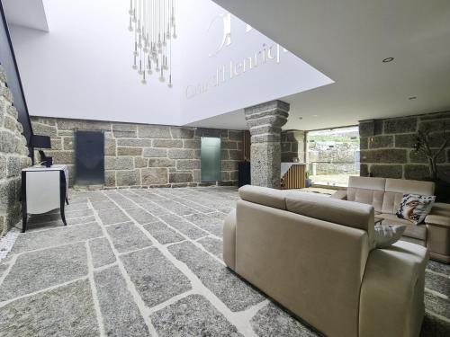 Casa d'Henrique Retreat Pool and Spa in Vieira Do Minho