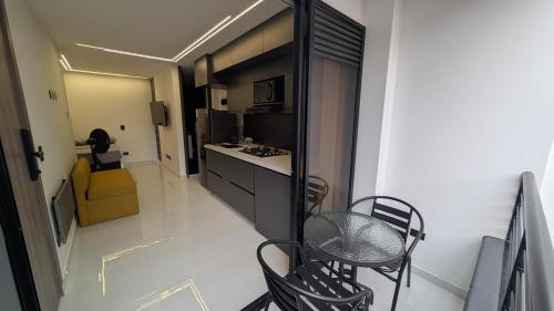 Estudio Super central - Metro y VIVA Envigado