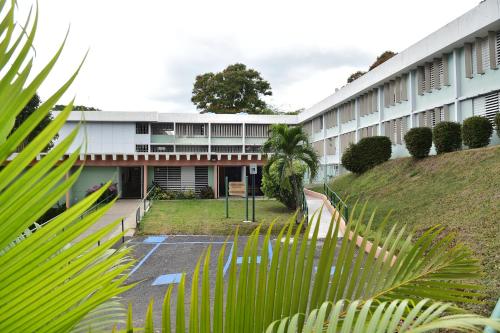 ทัศนียภาพภายนอกโรงแรม, Hostal Universitario in ซานเยอรมัน