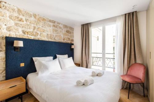 2 bedrooms, 3 beds