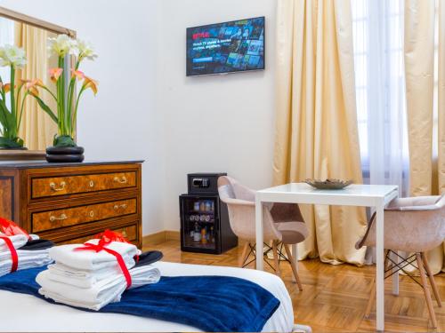 Queen Palace Suites, Řím (fotografie 7)