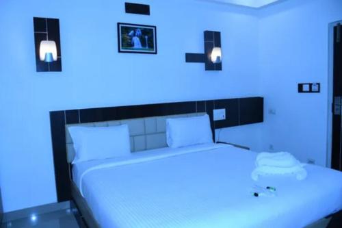 1 double bed