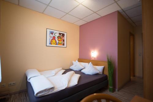 Rheinauer Hof - bed & breakfast 2