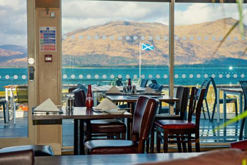 Double or twin room, deluxe, sea view