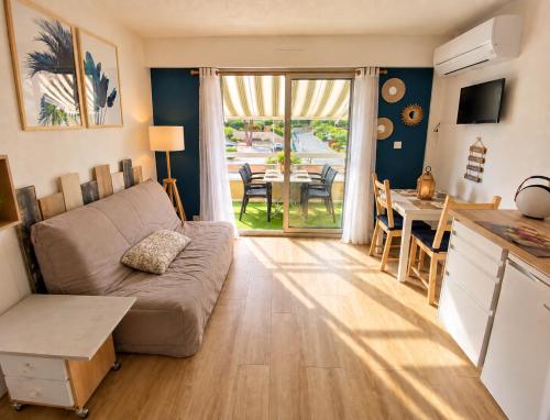 Studio 207 à 30 m de la plage Terrasse et Parking