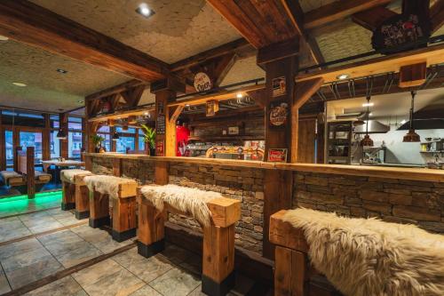 Comida y bebida, Hotel Central 1920 in Spindleruv Mlyn
