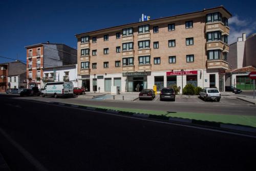 Hotel Puerta de Ocaña - 숙소 외관