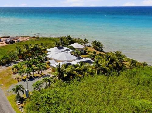 Paradise Palms STX Luxury 3BR Waterfront Villa in St. Croix