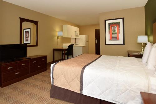 Extended Stay America - Los Angeles - LAX Airport – Los Angeles, CA