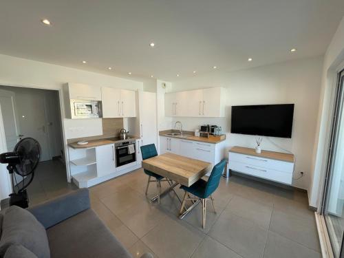 L'Escapade Cannoise, One bedroom apartment, terrace and garage