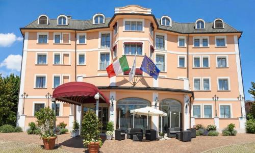 Green Hotel