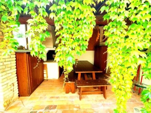 Gamm Simius Home Holiday