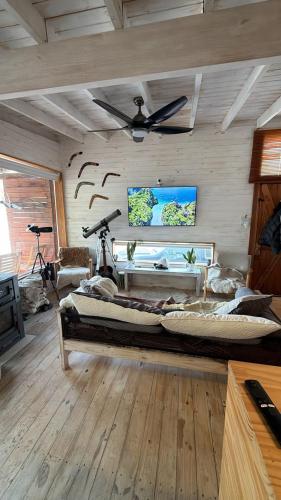 Homestay Sauce Grande Oceanfront house