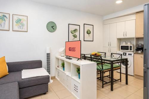 GuestReady - Town Centre Apartment 2