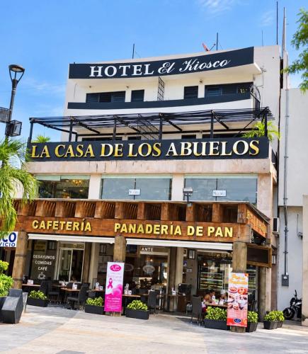 Hotel Zocalo Abuelos - Acapulco