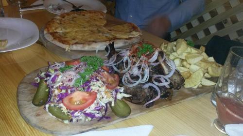 Taverna Ceahlau - image 6