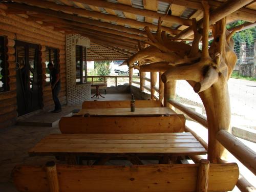A szálláshely kívülről, Taverna Ceahlau in Durau