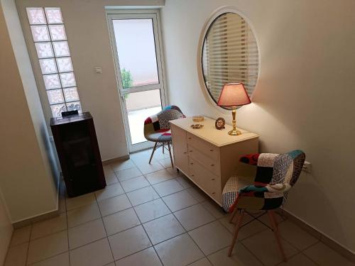 2 single beds in Livadia (Voiotia)