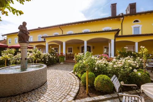 . Hotel Kandler