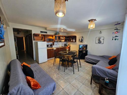 Oceanfront apartment in Morrocoy, Tucacas, PB in Boca de Aroa