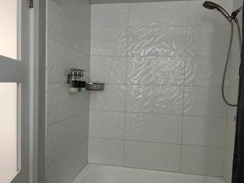 GuestHouse G7 Pasadena