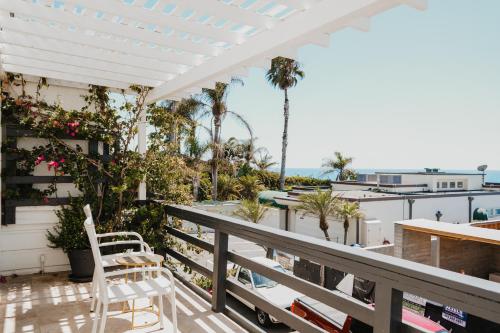 Laguna Cove Hotel in Laguna Beach