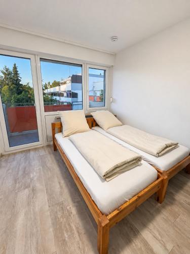 Wiesn-Apartment mit eigenem Eingang & Balkon