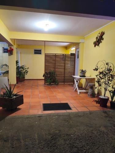 Studio bas de villa - Location saisonnière - Rivière-Pilote