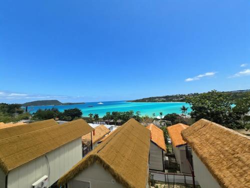 . Room With A View & Apartment Style