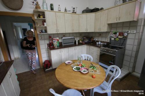 Restaurant, Auberg-Inn Guesthouse in Jericho