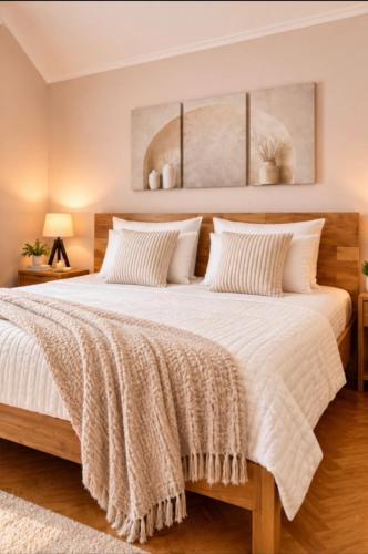 ZARA apartment- Near the Old town ,Cozy and Warm ,3 ACs , Free Parking & Peaceful