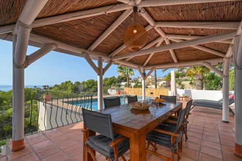 Casa Blanca Mar - luxe villa met privé zwembad & prachtig zeezicht, Moraira, 8 personen