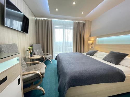 1 queen bed