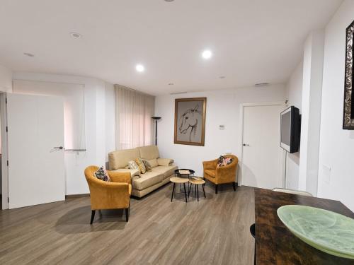 Jagatud salong / TV-ala, Paseo Urban Suites in Puertollano