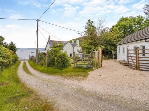 A szálláshely kívülről, Sea Breeze Cottage in Lochranza