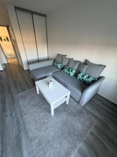 Eiffel Seine Studio for 2 People - Location saisonnière - Courbevoie