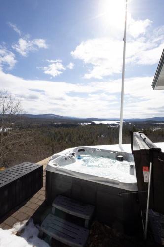 Ultimate White Mountain Escape in Albany (NH)