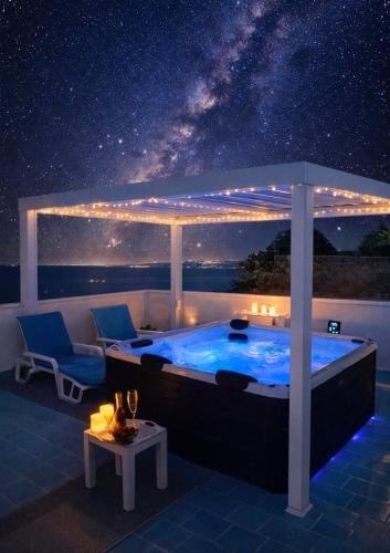 Blue Life, Luxury Rooms Beachfront Rooftop between Palermo and Cefalu' 1