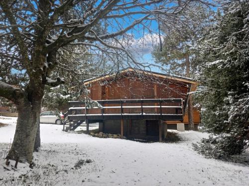 Chalet l'Epicéa T3 sous les pins à 5 min à pied des pistes et commerces